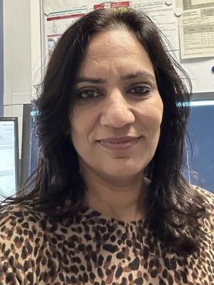 Dr Sonia Narula