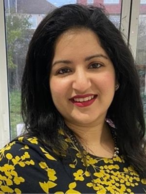 Dr Shikha Kapur